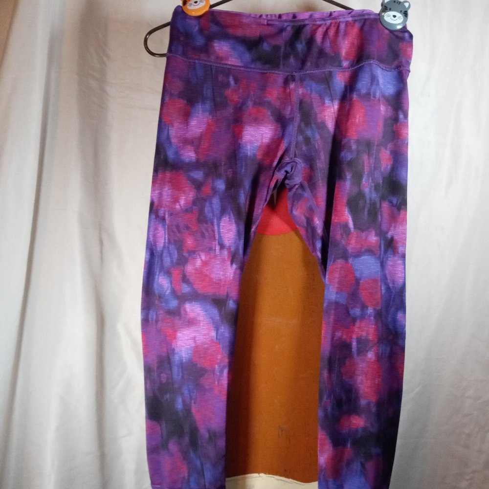 Pilates Womens Capris Size Medium